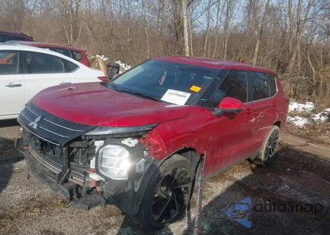 2022 Mitsubishi Outlander z USA, uszkodzony, nr VIN JA4J3UA83NZ013104